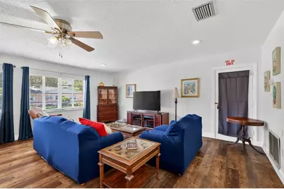 205 E 10th Avenue, Mount Dora, FL 32757 - Photo 23