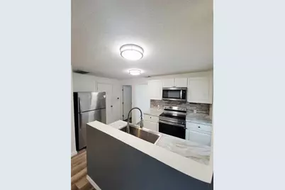 [Address not provided], Saint Petersburg, FL 33713 - Photo 3