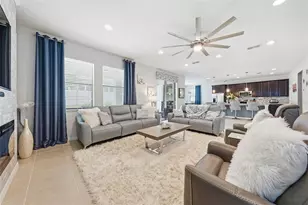 9243 Chandler Dr, Groveland, FL 34736 - Photo 15