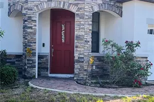9243 Chandler Dr, Groveland, FL 34736 - Photo 1