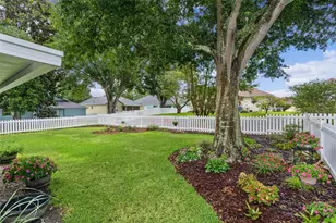 1622 Laurel Way, Tavares, FL 32778 - Photo 25