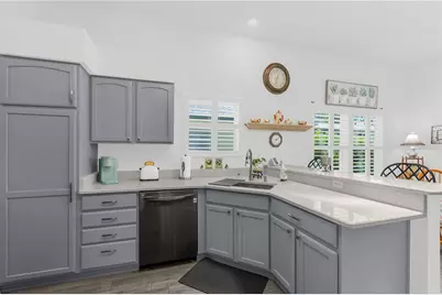 521 Carrera Drive, The Villages, FL 32159 - Photo 11