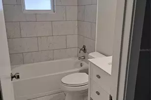 8525 Suburban Dr, Orlando, FL 32829 - Photo 7
