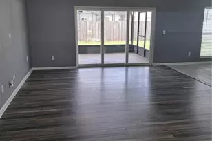 8525 Suburban Dr, Orlando, FL 32829 - Photo 3