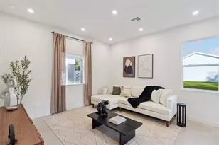 450 Skyfield Ct, Lady Lake, FL 32159 - Photo 5