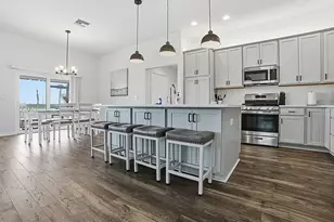 7247 Remi Pl, The Villages, FL 34762 - Photo 5