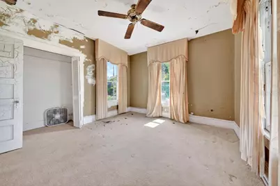 102 S Trowell Avenue, Umatilla, FL 32784 - Photo 29