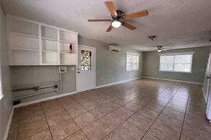 538 Orange St, Mascotte, FL 34753 - Photo 11