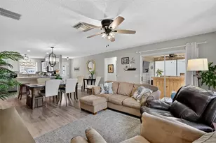 16919 SE 96th Chapelwood Cir, The Villages, FL 32162 - Photo 9