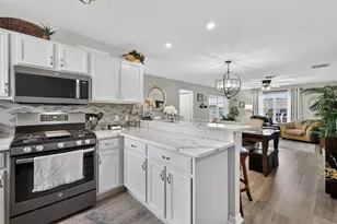 16919 SE 96th Chapelwood Cir, The Villages, FL 32162 - Photo 13