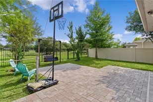 6416 Domenico Ct, Groveland, FL 34736 - Photo 9