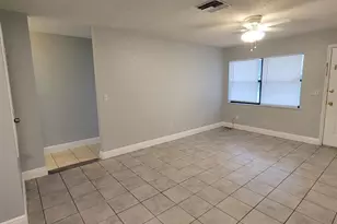 784 E Anderson Rd, Groveland, FL 34736 - Photo 17