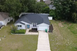 407 Cierra Oaks Cir, Lady Lake, FL 32159 - Photo 17