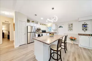 926 St Andrews Blvd, Lady Lake, FL 32159 - Photo 9