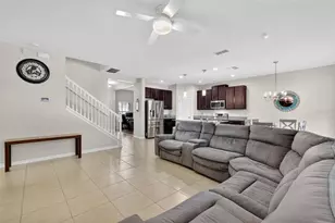 3262 Plumlee Ct, Grand Island, FL 32735 - Photo 11