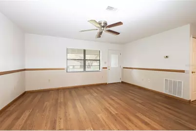 301 Curry Street, Wildwood, FL 34785 - Photo 3