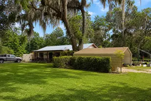 1724 SE 164th Cir, Ocklawaha, FL 32179 - Photo 43