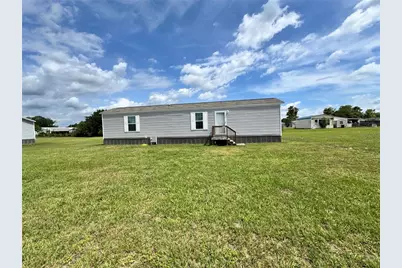 1115 NW 12th Lane, Lake Panasoffkee, FL 33538 - Photo 1
