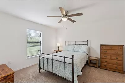 916 Aspen View Circle, Groveland, FL 34736 - Photo 11