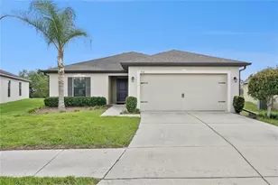916 Aspen View Cir, Groveland, FL 34736 - Photo 1