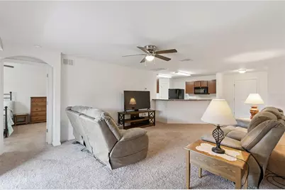 916 Aspen View Circle, Groveland, FL 34736 - Photo 3