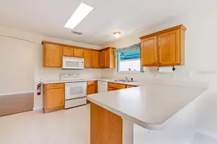 814 Santa Rita Way, The Villages, FL 32159 - Photo 19