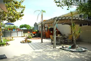 11165 Old Squaw Ave, Weeki Wachee, FL 34614 - Photo 27