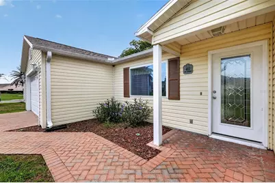 422 San Marino Drive, The Villages, FL 32159 - Photo 3