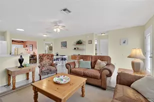 422 San Marino Dr, The Villages, FL 32159 - Photo 9