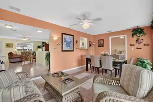 422 San Marino Dr, The Villages, FL 32159 - Photo 17