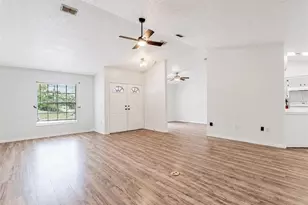 265 Clearfield Ave, Spring Hill, FL 34606 - Photo 5