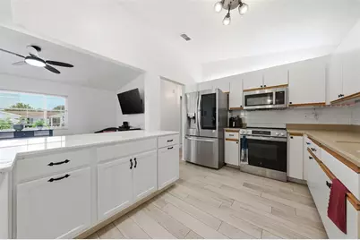 9565 SE 173rd Place, Summerfield, FL 34491 - Photo 11