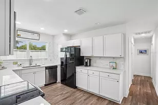 1211 Morningside Dr, Mount Dora, FL 32757 - Photo 11