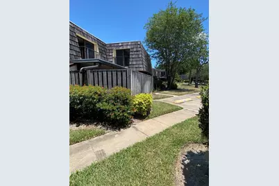 1004 Royal Oak Boulevard, Leesburg, FL 34748 - Photo 1