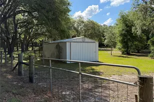 30842 Round Lake Rd, Mount Dora, FL 32757 - Photo 5