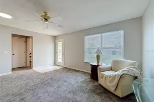 2718 Benavides Dr, The Villages, FL 32162 - Photo 9