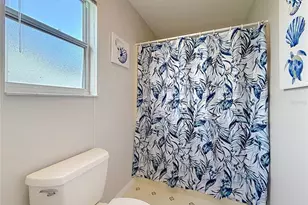 2718 Benavides Dr, The Villages, FL 32162 - Photo 23