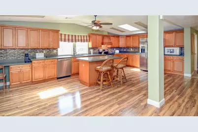37848 Maywood Bay Drive, Leesburg, FL 34788 - Photo 19