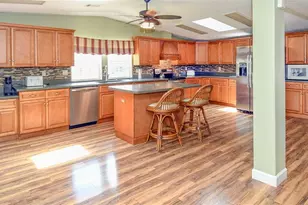 37848 Maywood Bay Dr, Leesburg, FL 34788 - Photo 19