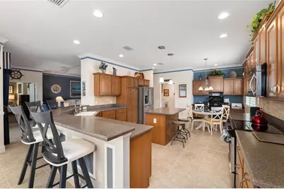 2993 Rainsong Avenue, The Villages, FL 32163 - Photo 33