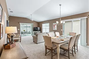 1109 Tipton Ln, The Villages, FL 32163 - Photo 11