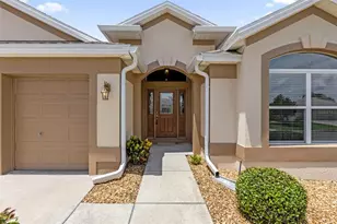 897 Folkstone Way, The Villages, FL 32162 - Photo 3