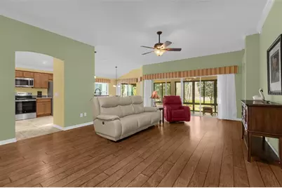 897 Folkstone Way, The Villages, FL 32162 - Photo 5