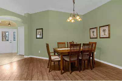 897 Folkstone Way, The Villages, FL 32162 - Photo 9