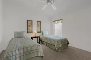897 Folkstone Way, The Villages, FL 32162 - Photo 23
