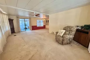 227 Aspen Cir, Leesburg, FL 34748 - Photo 7