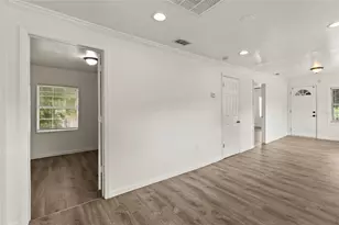 1605 E 29th Ave, Tampa, FL 33605 - Photo 19