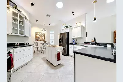 506 Deauville Court, The Villages, FL 32163 - Photo 5