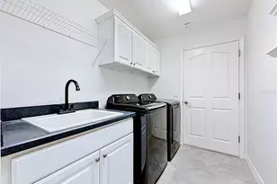 506 Deauville Ct, The Villages, FL 32163 - Photo 17