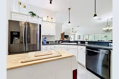 506 Deauville Court, The Villages, FL 32163 - Photo 7